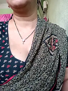 Rosy-B online show from 11/08/25, 09:31