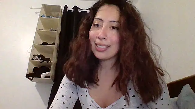 LorenaAnderson online show from 01/31/25, 09:16