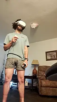 Snapshot of Clearlytothepoint420 chatting on 12/14/25, 03:28 Clearlytothepoint420 online show from 12/14/25, 03:28