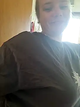 Off the Lesh online show from 09/20/25, 03:40