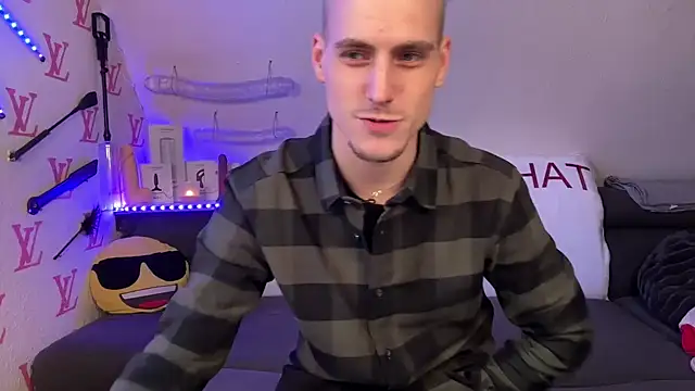 Cookieboy88 online show from 02/13/26, 04:25