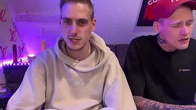 Cookieboy88 online show from 04/18/26, 07:07