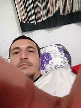 mayk18cm online show from 10/22/25, 07:46