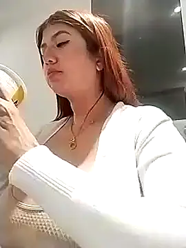 AriaRusso online show from 02/18/25, 12:37