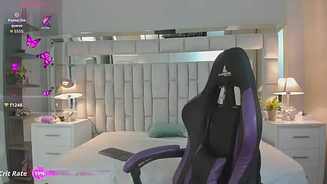 mariiahneedles online show from 04/15/26, 12:06