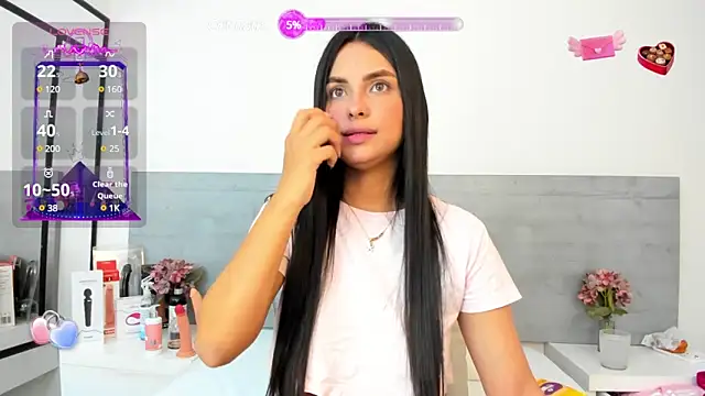 Snapshot of DulceColeman chatting on 03/07/25, 03:19 DulceColeman online show from 03/07/25, 03:19