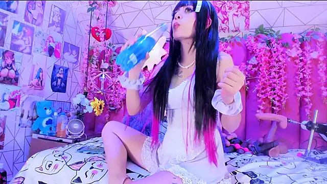 Alicebenett online show from 02/22/26, 10:41