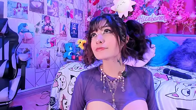 Alicebenett online show from 03/28/26, 10:31