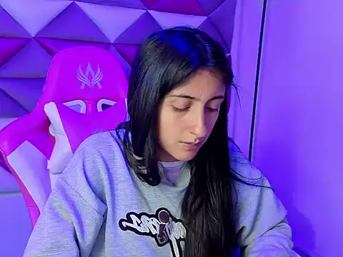 Cameron cutte online show from 02/18/26, 03:35