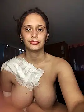 Catalinacandela online show from 03/03/26, 07:42