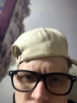 traejddd online show from 05/11/26, 05:24