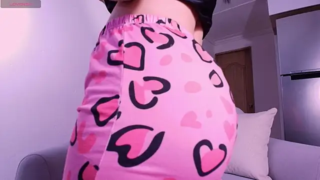 DannaHyde online show from 11/12/25, 08:19