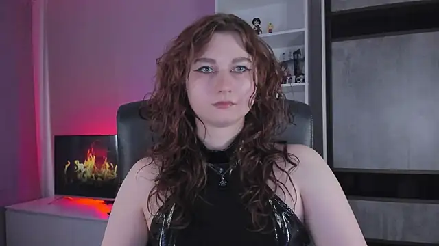 Snapshot of Goddess-Rose chatting on 05/12/26, 05:21 Goddess-Rose online show from 05/12/26, 05:21
