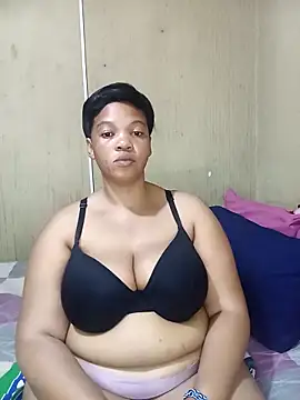 FreakyAngel3X online show from 12/17/25, 08:37