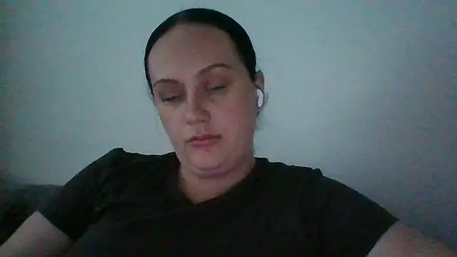 CurvyQueen2023 online show from 09/21/25, 05:03