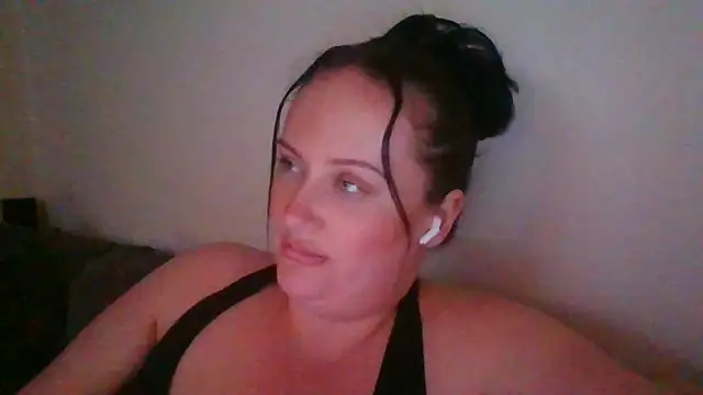 CurvyQueen2023 online show from 02/01/26, 09:24