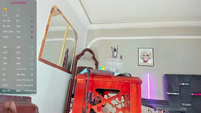 Snapshot of Jimena_Grey chatting on 01/17/26, 06:40 Jimena Grey online show from 01/17/26, 06:40