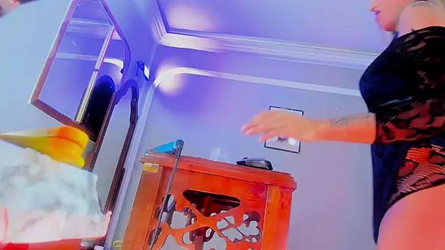 Snapshot of Jimena_Grey chatting on 02/28/26, 06:47 Jimena Grey online show from 02/28/26, 06:47