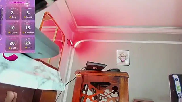 Snapshot of Jimena_Grey chatting on 03/04/26, 05:57 Jimena Grey online show from 03/04/26, 05:57