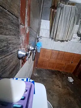 Michellluxo online show from 09/23/25, 06:55