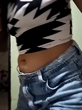 Michellluxo online show from 02/15/26, 03:14