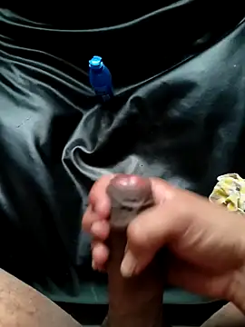 Village 0boy online show from 10/06/25, 10:12