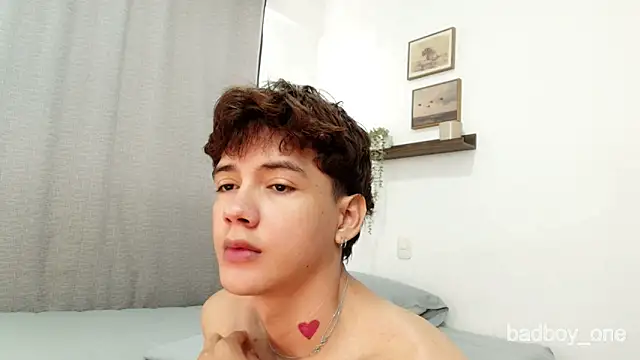 Snapshot of badboy_one_ chatting on 03/19/26, 01:15 badboy one online show from 03/19/26, 01:15