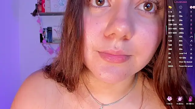 isarhodes  online show from 10/14/25, 10:32