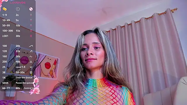 SkiinnyAna online show from 02/24/25, 10:47