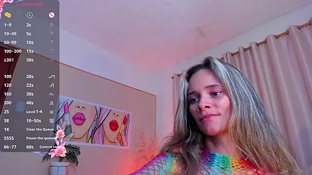 SkiinnyAna online show from 02/25/25, 01:52