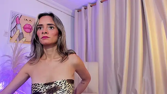 SkiinnyAna online show from 04/28/26, 07:30