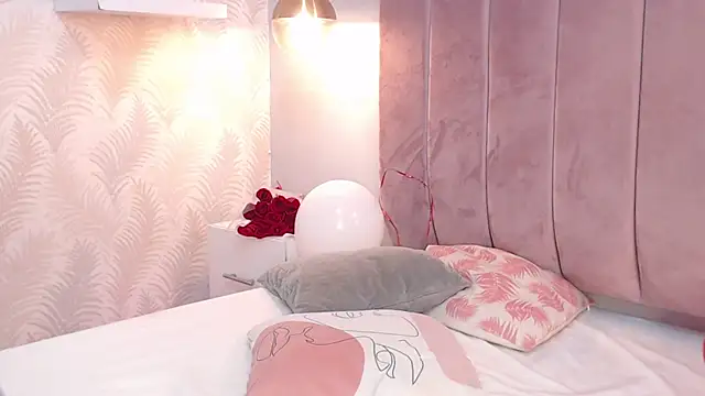 LeenaBrown online show from 02/06/25, 01:16