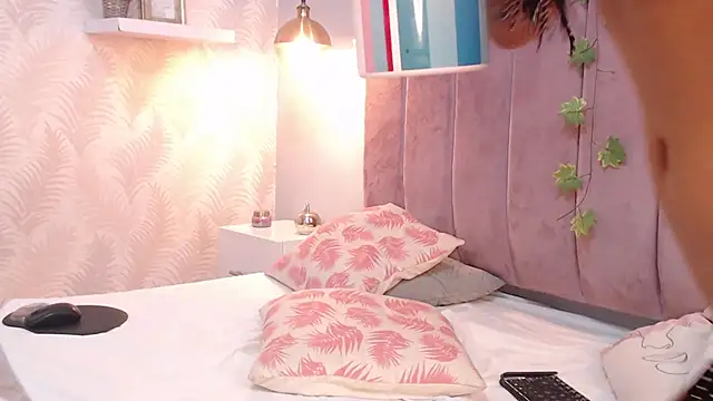 LeenaBrown online show from 02/22/25, 03:58