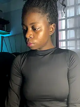 pretty maliah online show from 09/15/25, 02:50