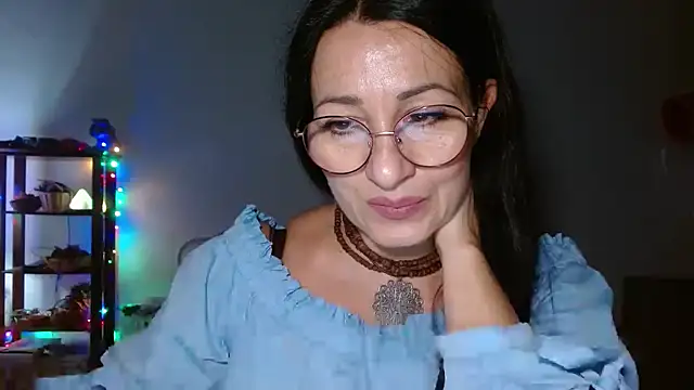 KeisyNeonX online show from 11/03/25, 07:15