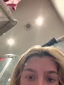 IrishTeenBarbie69 online show from 01/11/25, 05:07