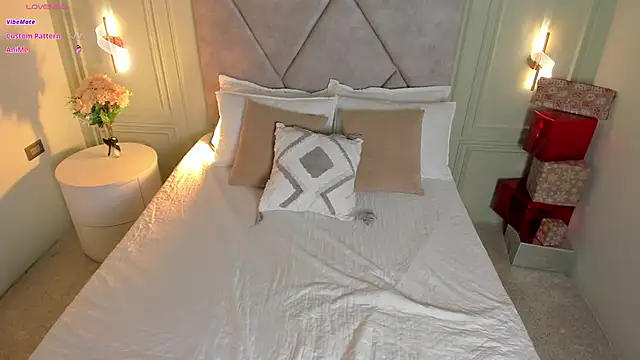  Miss Kimm online show from 12/16/25, 11:48