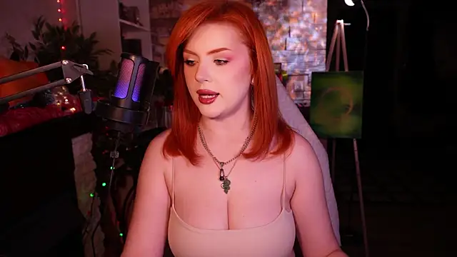 Chriss Fox online show from 02/03/25, 03:17