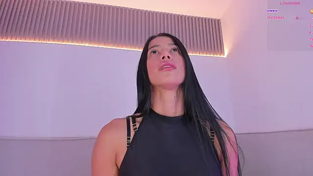 jasminehill  online show from 11/27/25, 12:29