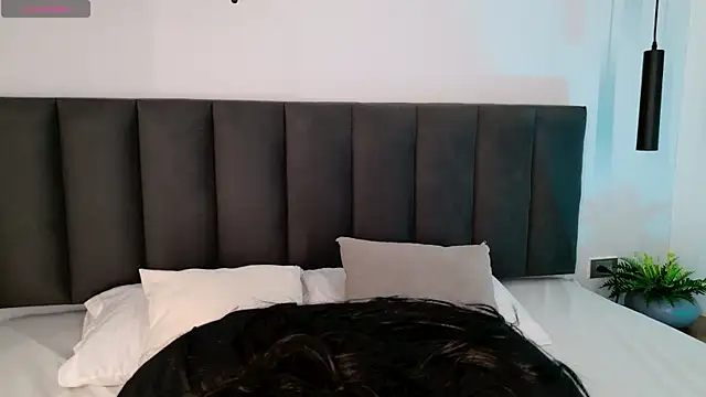 Harmonybabe  online show from 12/20/25, 09:00