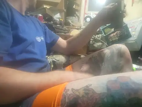 robeaulieu02 online show from 10/19/25, 08:37