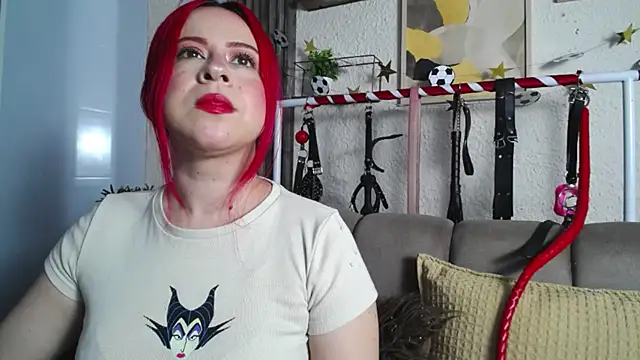 Snapshot of Naty_slavedoll chatting on 07/18/26, 07:06 Naty slavedoll online show from 07/18/26, 07:06