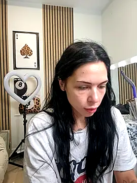 NattyFierros online show from 11/14/25, 06:06