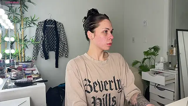 NattyFierros online show from 04/08/26, 08:09