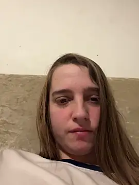 Snapshot of EvieRoseex chatting on 03/07/25, 06:33 EvieRoseex online show from 03/07/25, 06:33