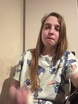 Snapshot of EvieRoseex chatting on 03/21/25, 09:23 EvieRoseex online show from 03/21/25, 09:23