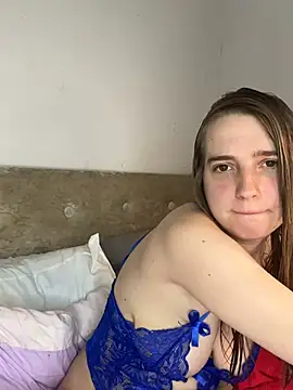 Snapshot of EvieRoseex chatting on 06/06/26, 03:50 EvieRoseex online show from 06/06/26, 03:50