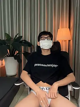 MinhTuanLive online show from 02/11/26, 05:45