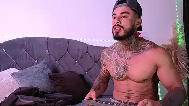 john cartter1 online show from 02/18/26, 12:45