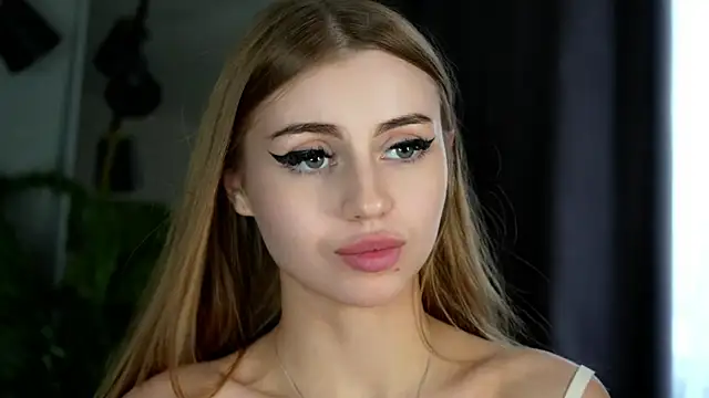 Sandy-the-Squirrel online show from 12/05/24, 08:11